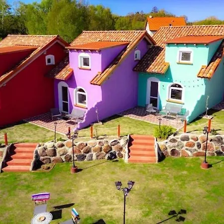 Comfortable Mexican-style Semesterbostad Debina (Ustka)